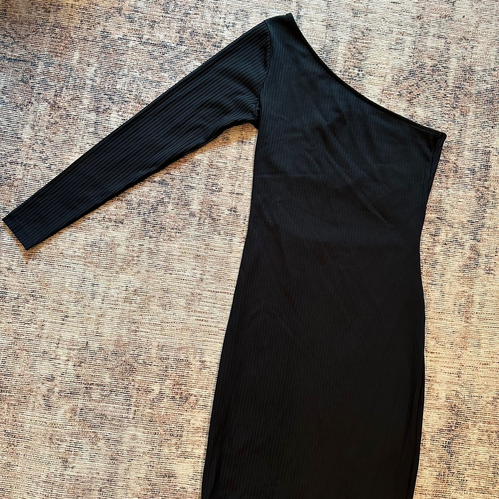 Victoria's Secret Black One-Shoulder Bodycon Dress